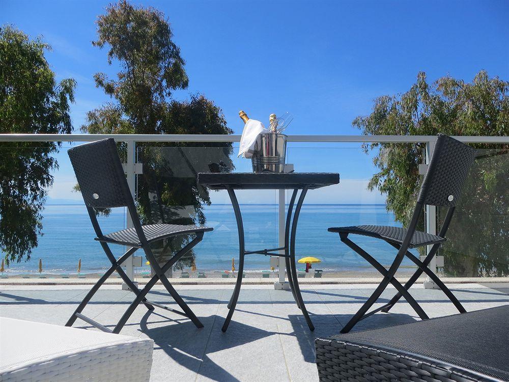 Hotel Eden Park Cilento Ispani Bagian luar foto