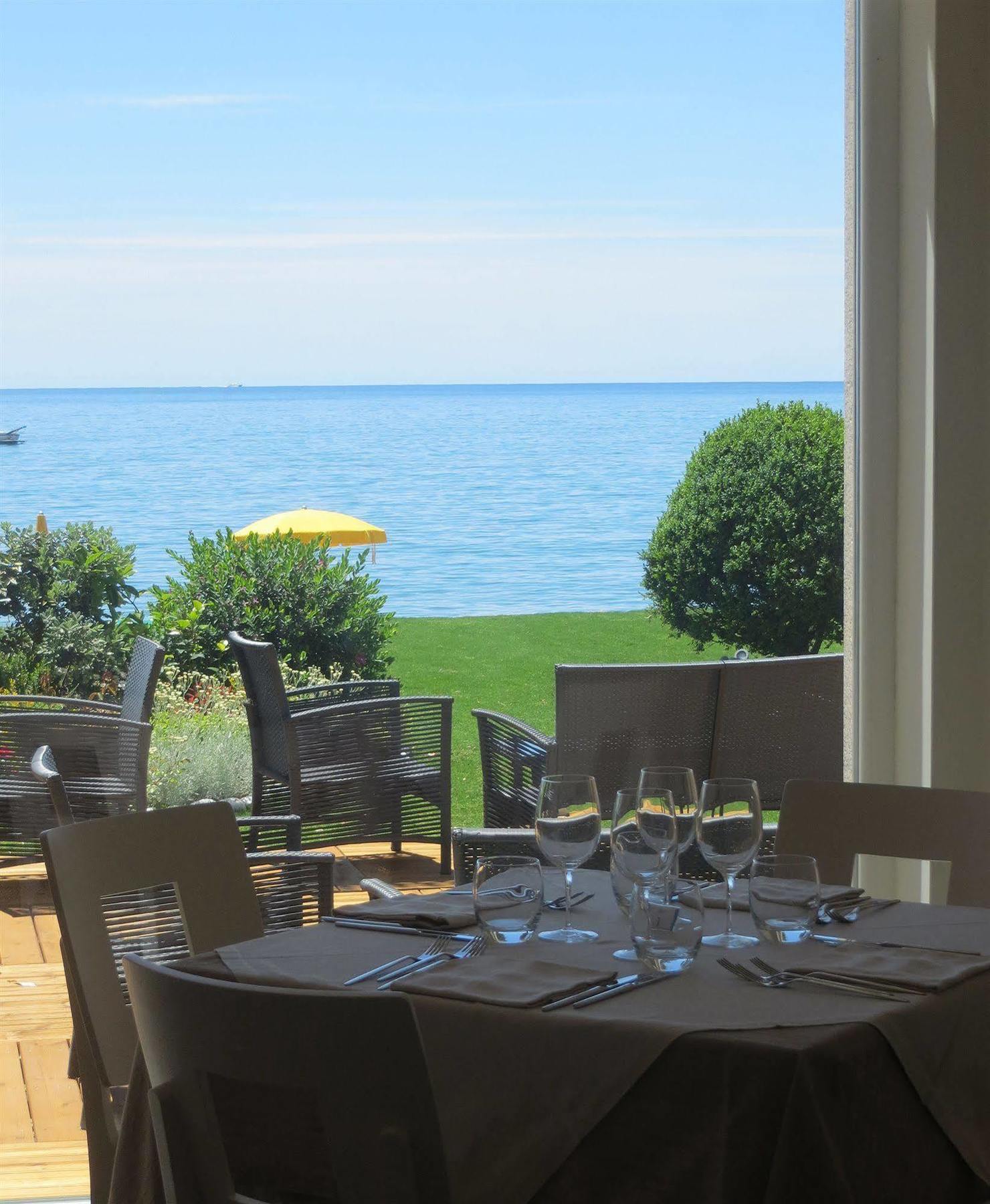 Hotel Eden Park Cilento Ispani Bagian luar foto